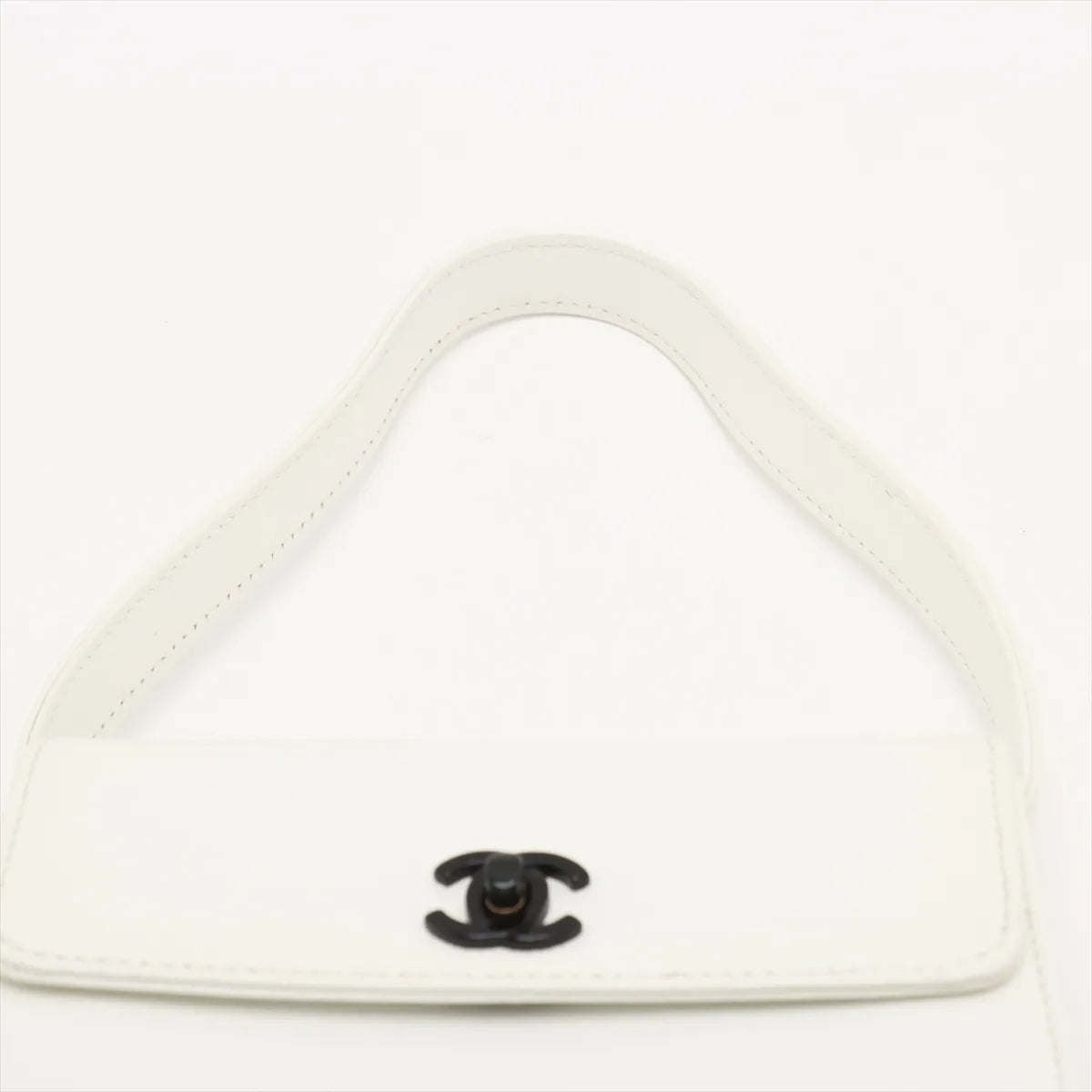 Chanel CC Logo Caviar Skin Handbag White