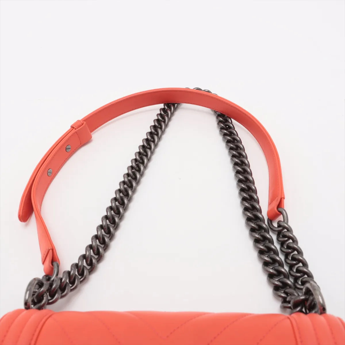 Chanel Boy Chanel 20 Chevron Small Lambskin Chain Shoulder Bag Red