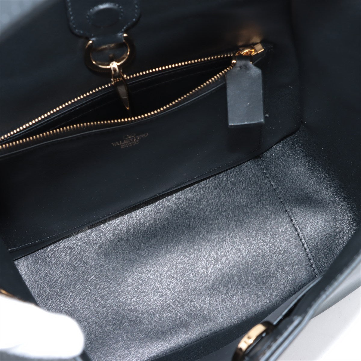 Valentino Garavani V Logo Leather One Shoulder Bag Black * PREORDER *