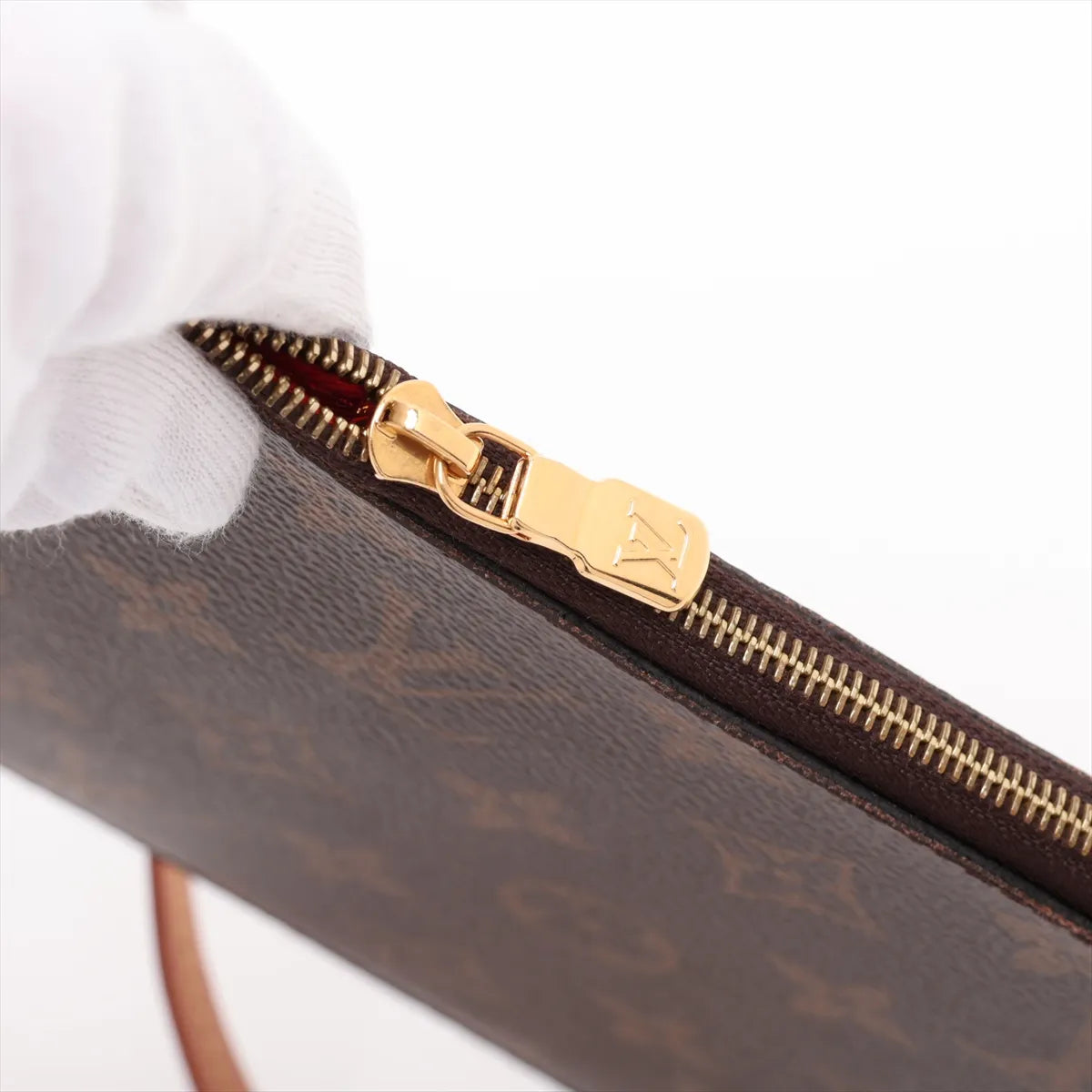 Louis Vuitton Monogram Neverfull MM Pouch Only