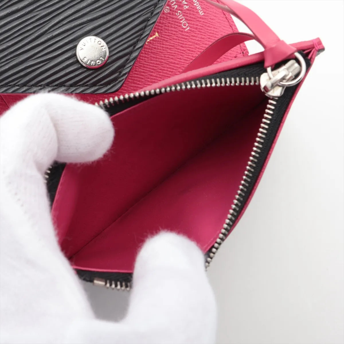 Louis Vuitton Epi Floral Victorine Wallet Black x Pink