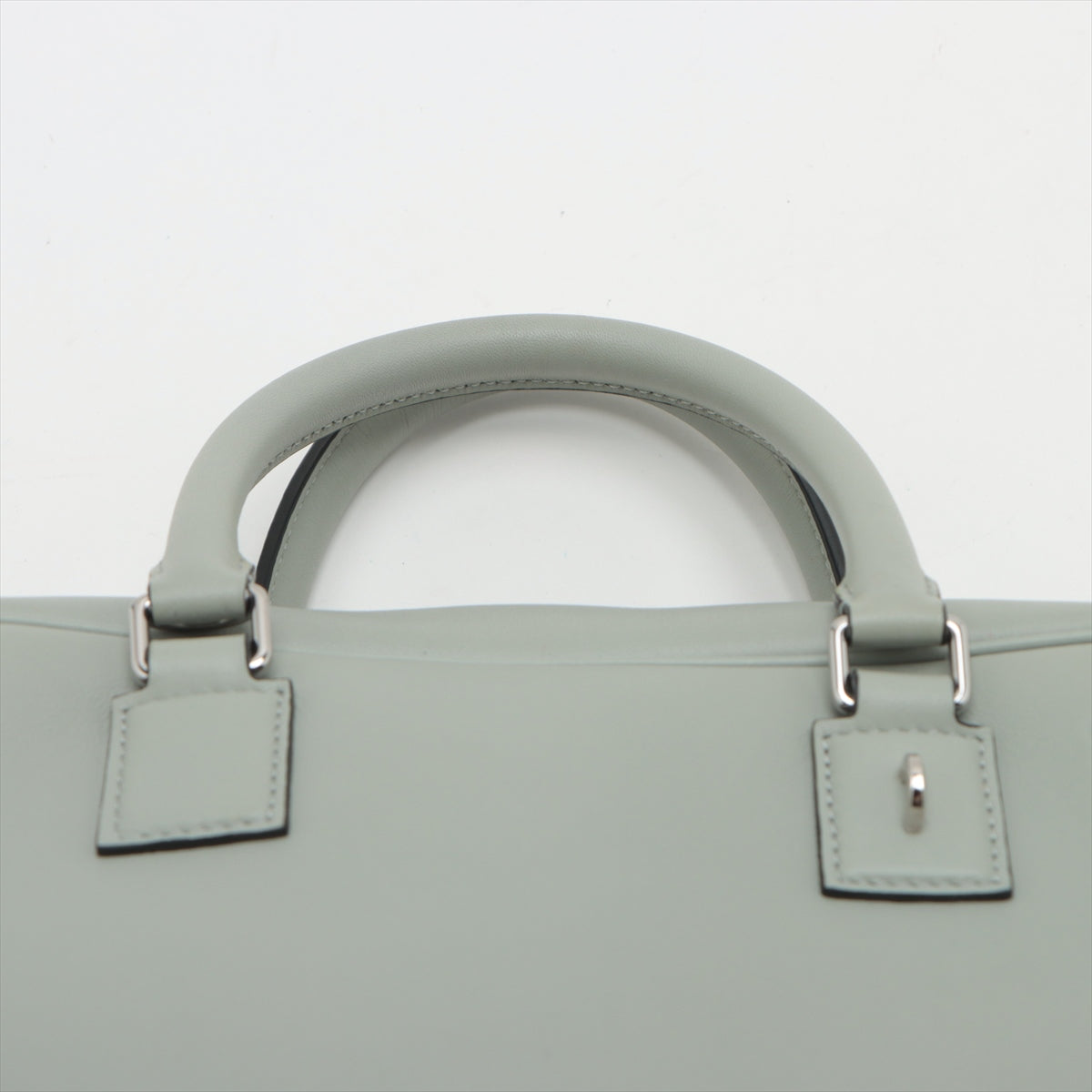 Loewe Amazona 23 Leather Two-Way Handbag Sage Green * PREORDER *