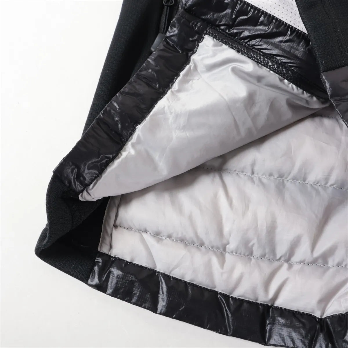 Canada Goose Hybridge Lite Nylon Down Jacket Black