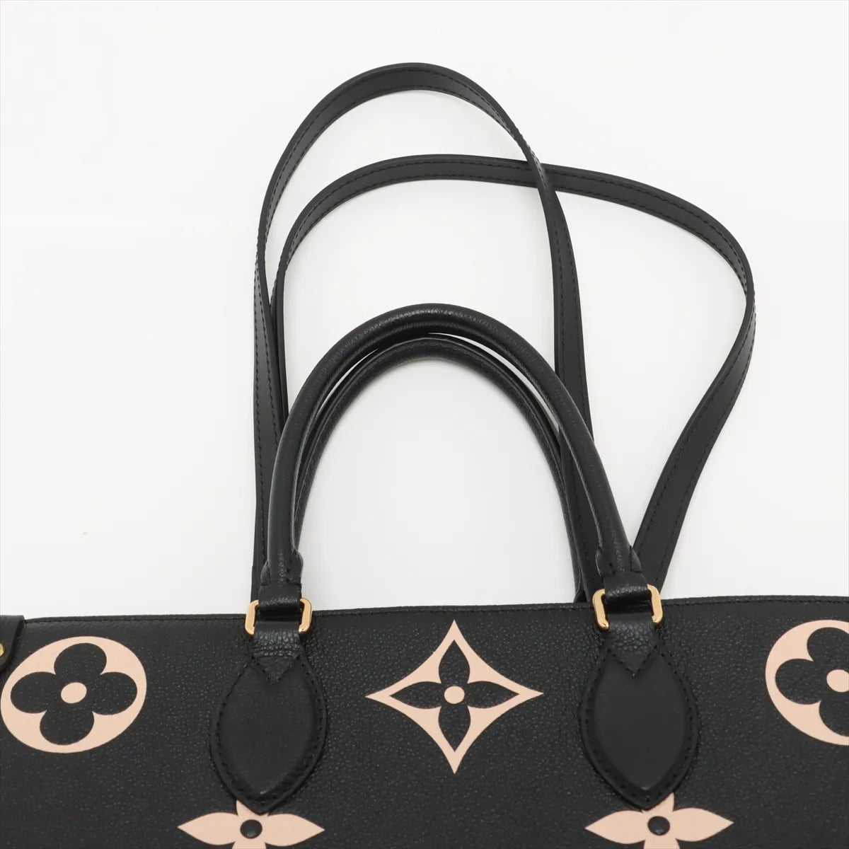 Louis Vuitton Bicolor Monogram Empreinte On the Go MM Black x Creme