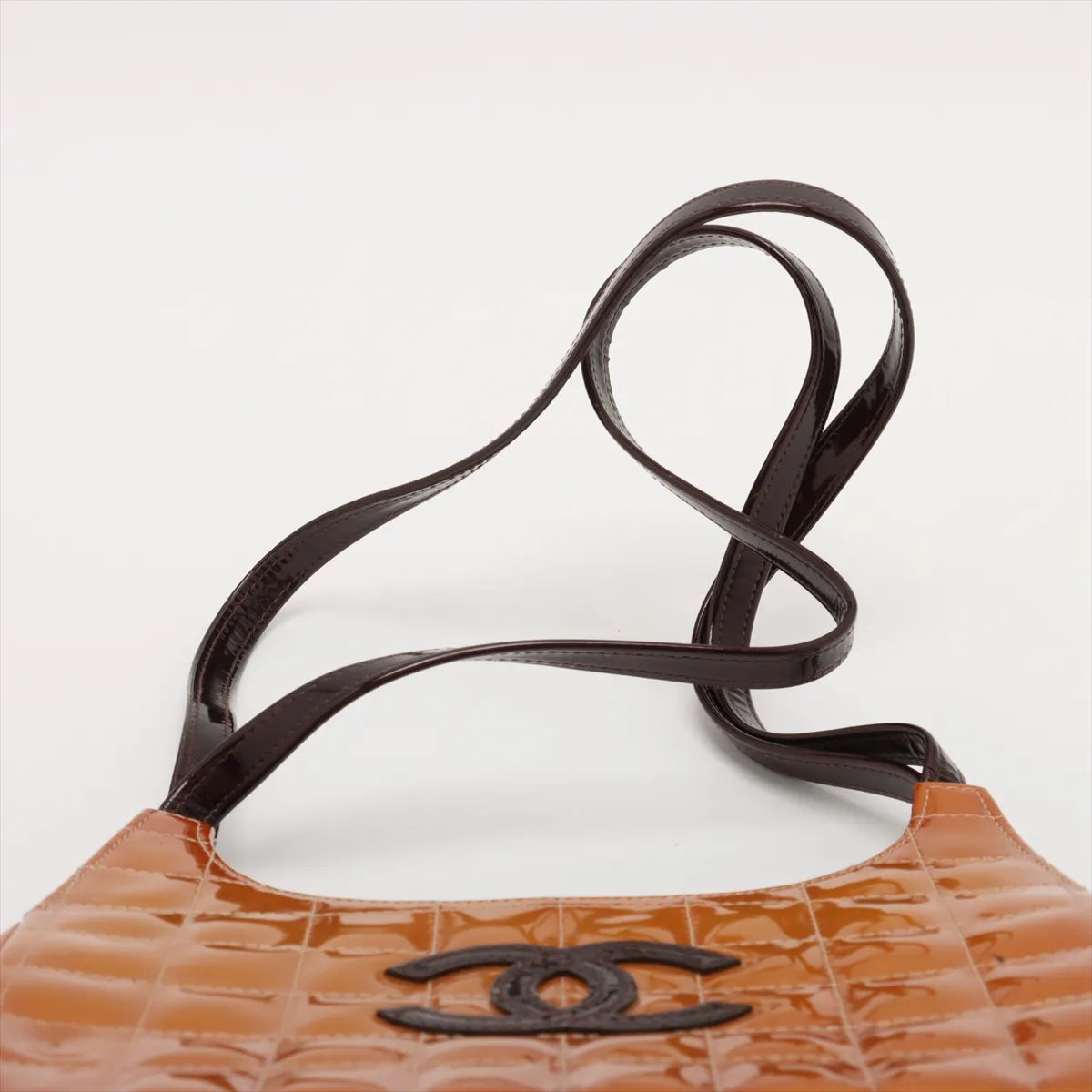 Chanel CC Logo Chocolate Bar Patent Leather Shoulder Bag Gold x Brown