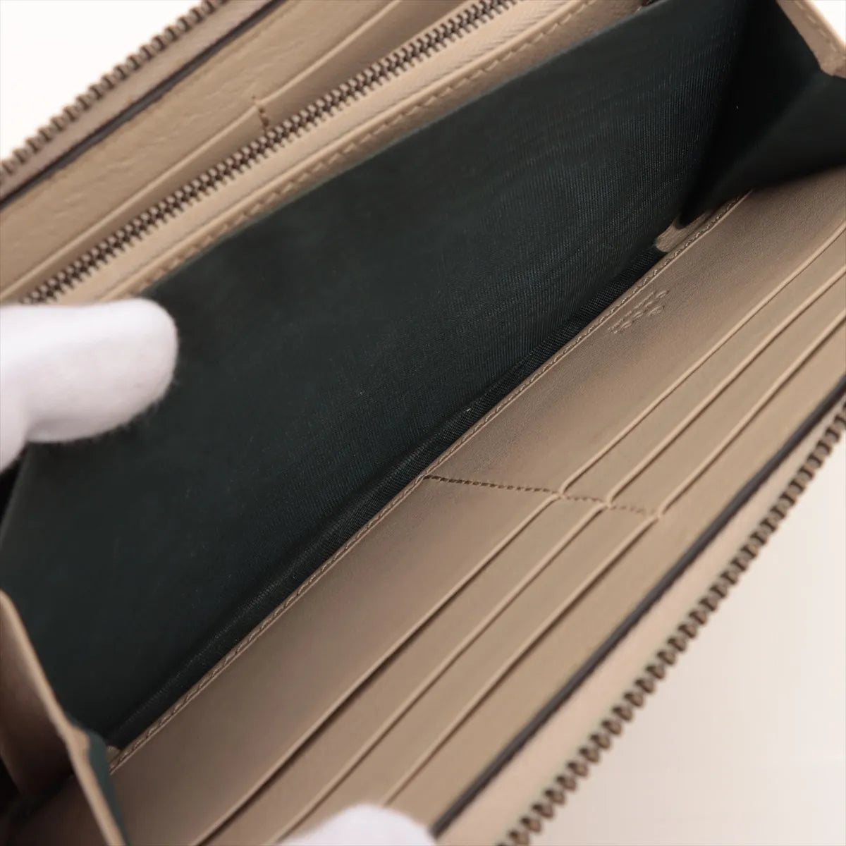 Gucci Diana Bamboo Zippy Wallet Ivory