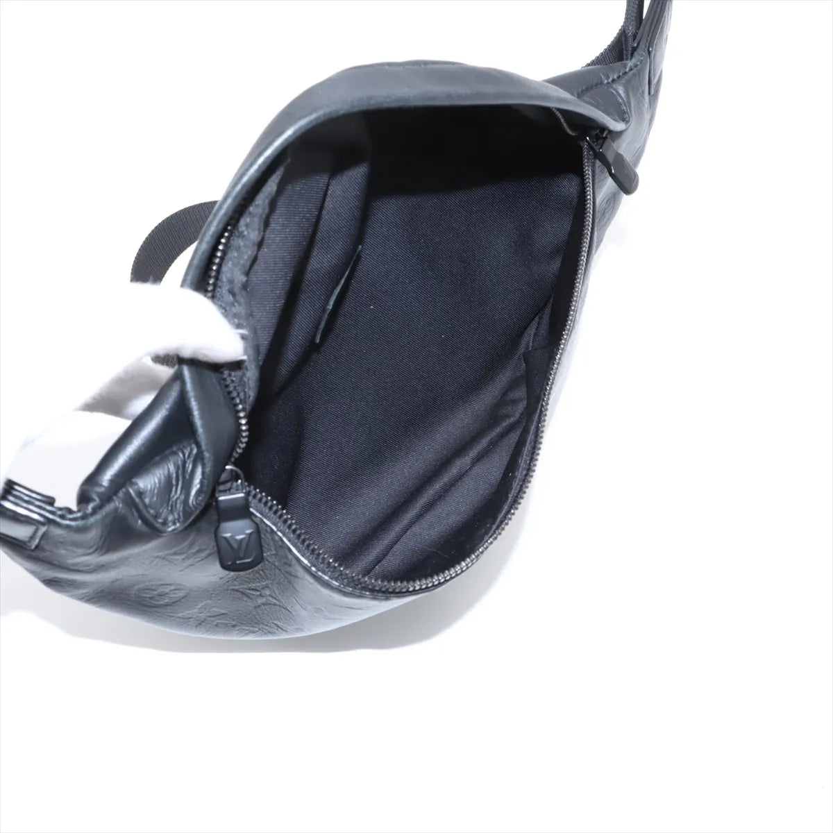 Louis Vuitton Monogram Shadow Discovery Bum Back PM