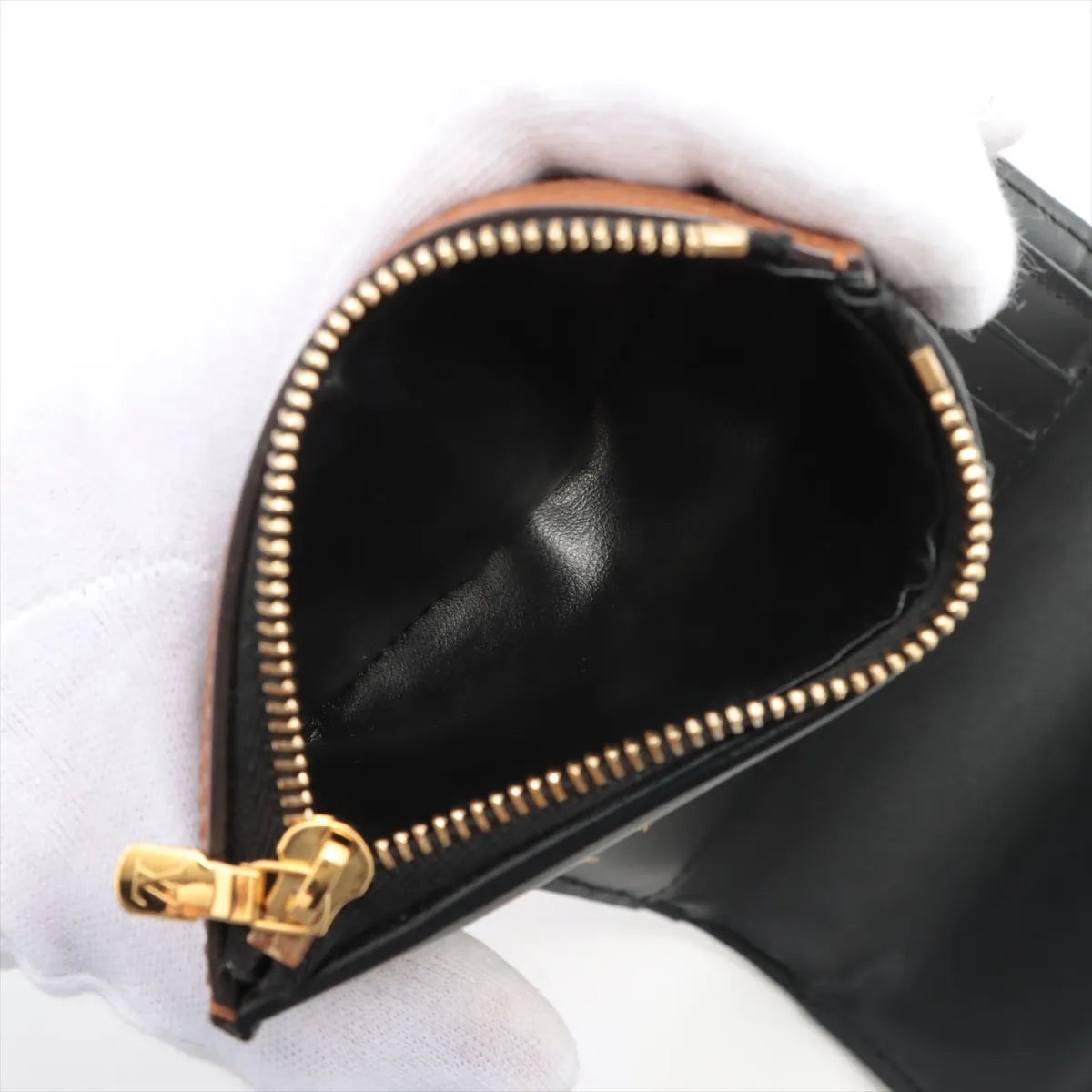 Louis Vuitton Monogram Reverse Dauphine Compact Wallet