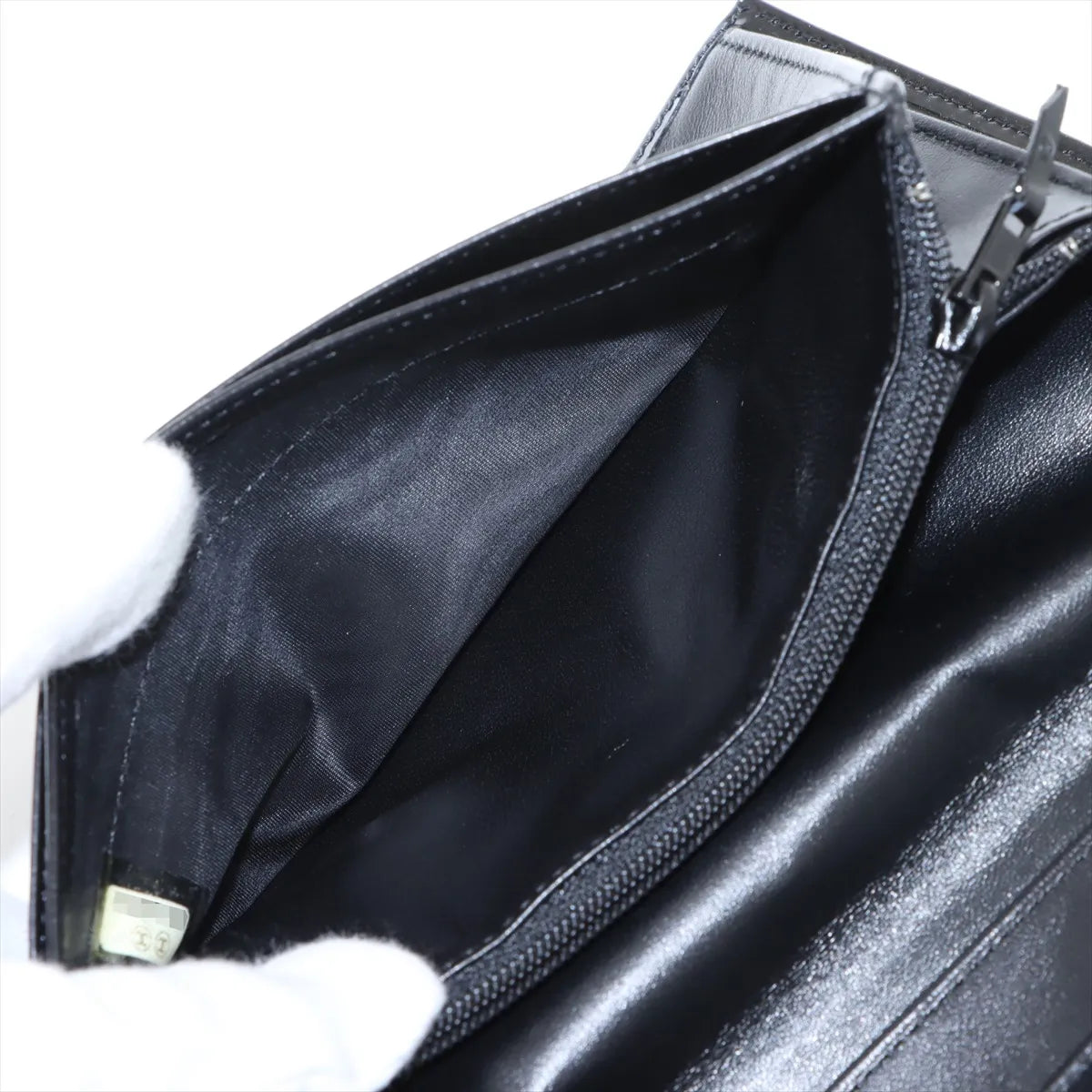 Chanel CC Logo Patent Leather Long Wallet Black