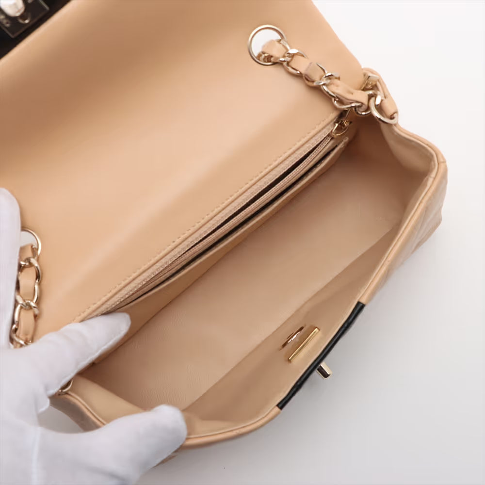 Chanel CC Logo Mini Matelasse 20 Lambskin Single Flap Single Chain Bag Beige