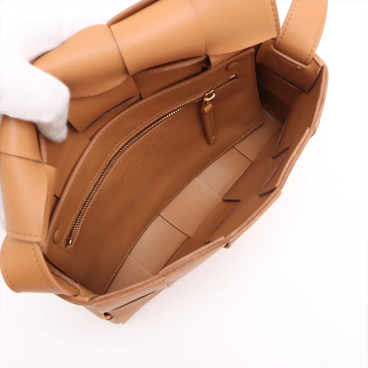 Bottega Veneta Maxi Intrecciato Cassette Leather Shoulder Bag Brown