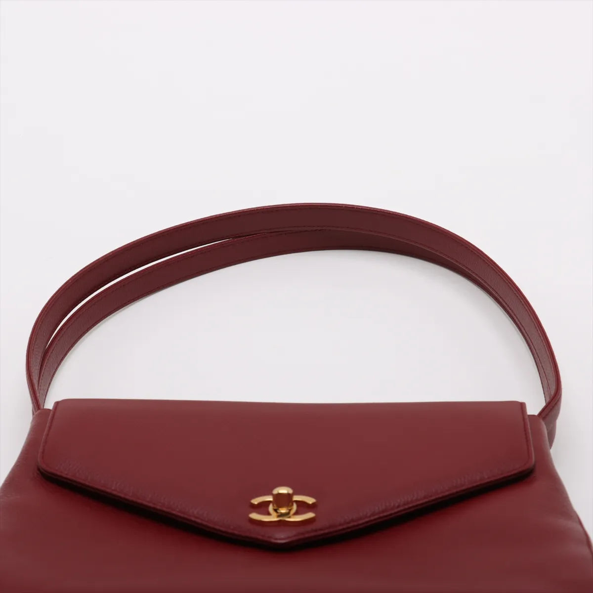 Chanel CC Logo Caviar Skin Shoulder Bag Bordeaux