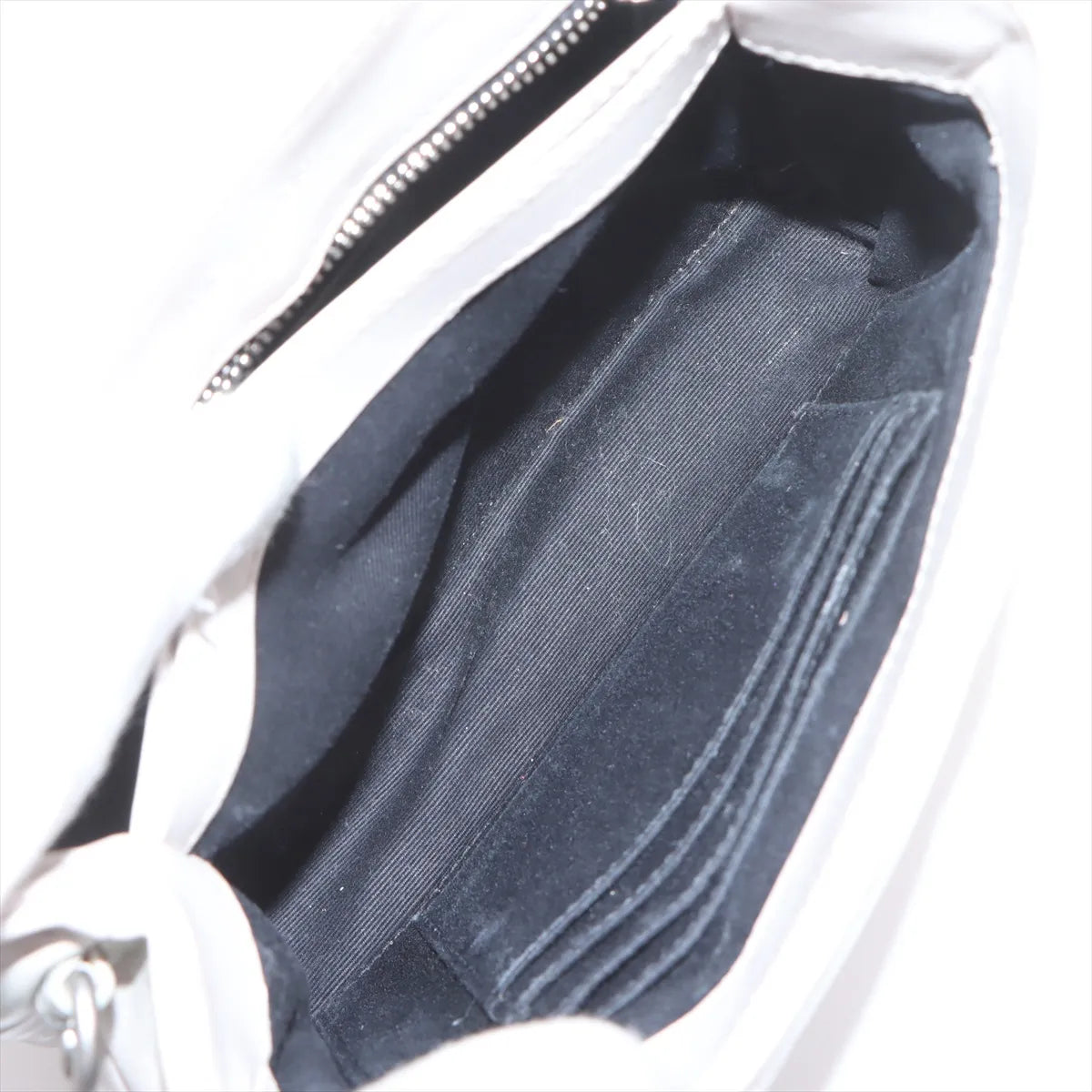 Saint Laurent Paris Loulou Leather Shoulder Bag White