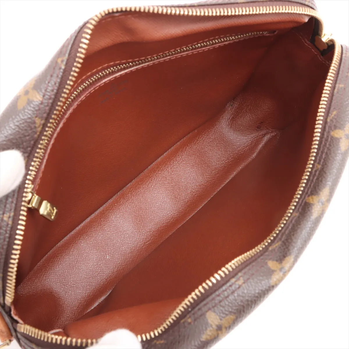 Louis Vuitton Monogram Trocadero 30