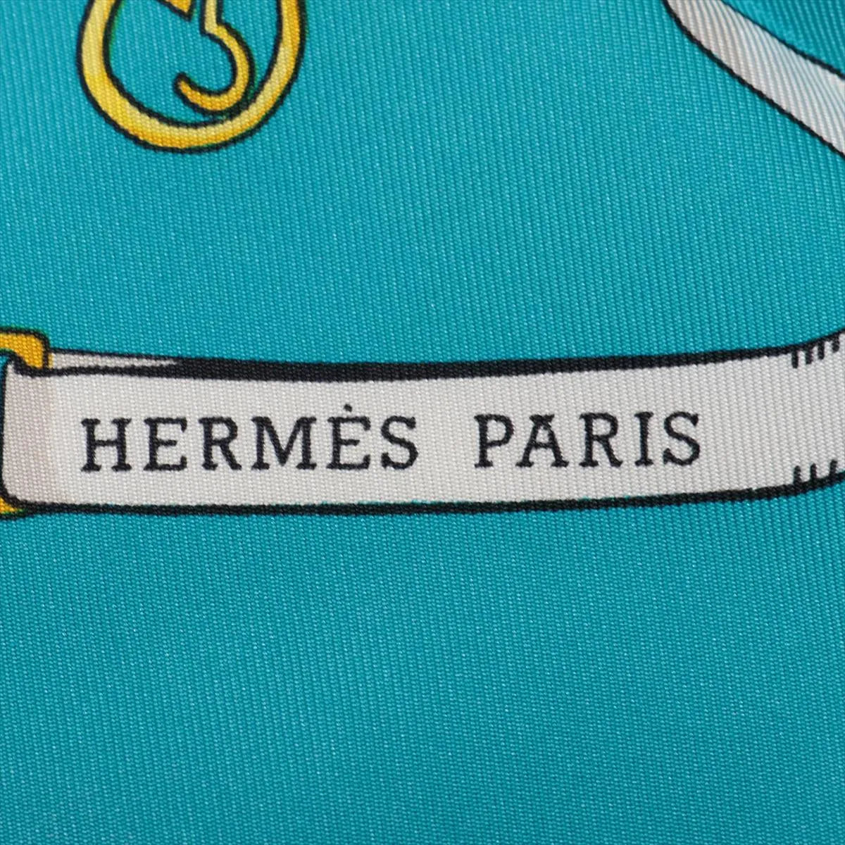 Hermès Carré 90 Petite Main Silk Scarf Blue