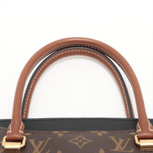 Load image into Gallery viewer, Top rated Louis Vuitton Monogram Pallas MM
