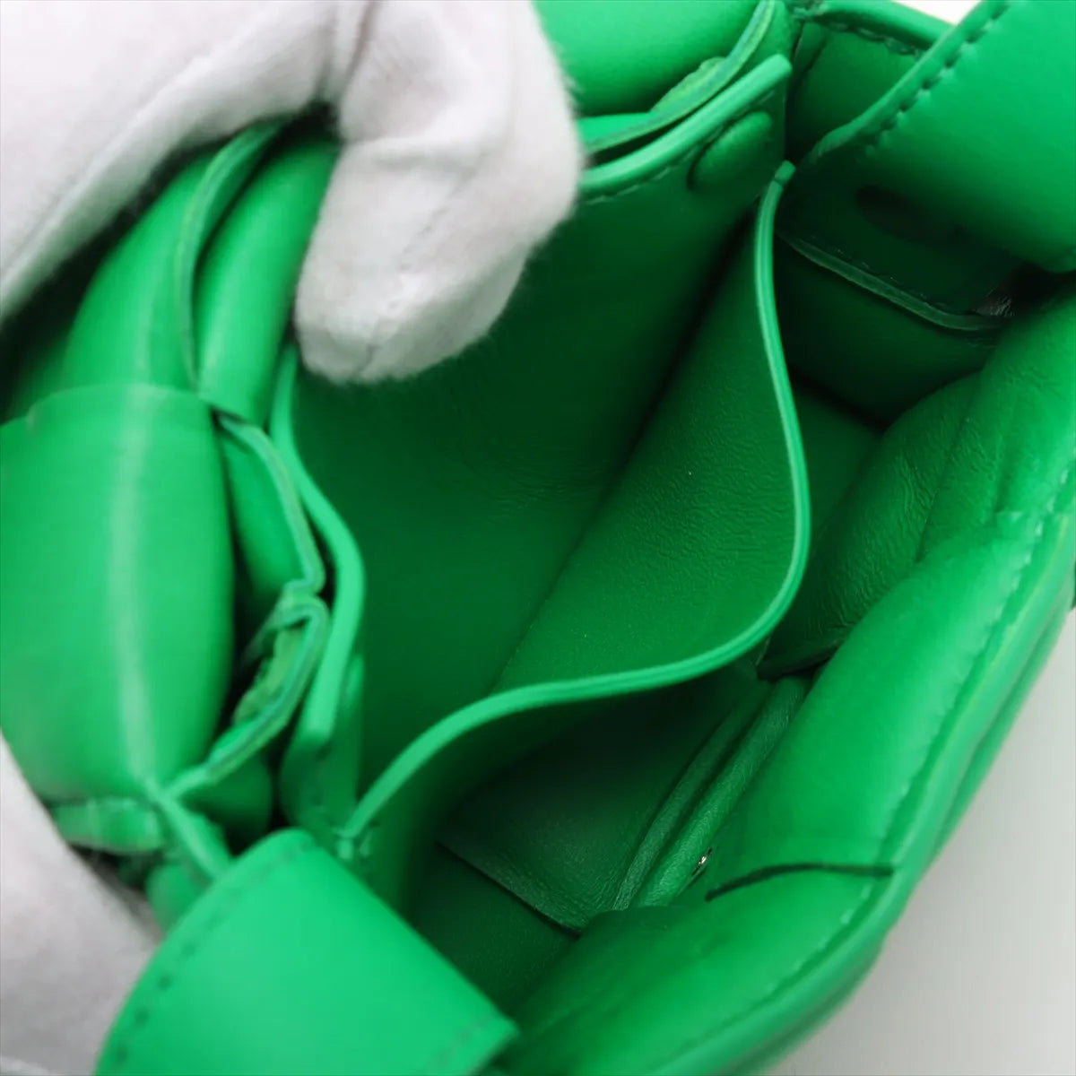 Bottega Veneta Maxi Intrecciato Candy Padded Cassette Shoulder Bag Green