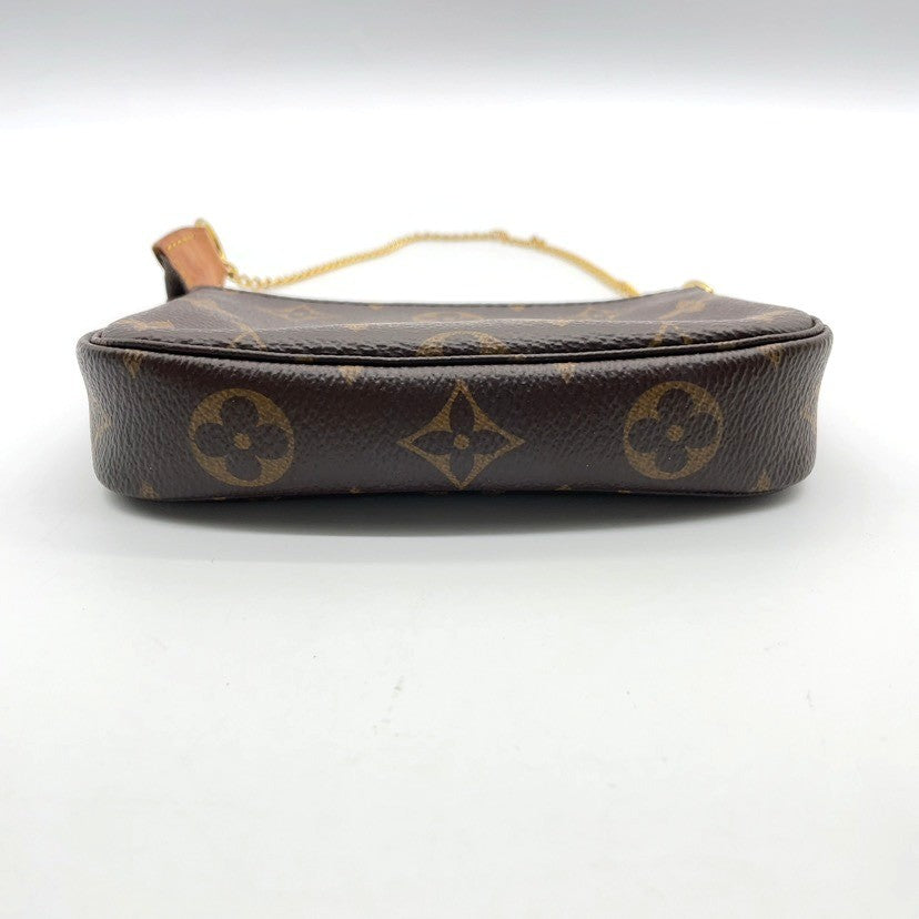 Louis Vuitton Monogram Mini Pochette Accessoires