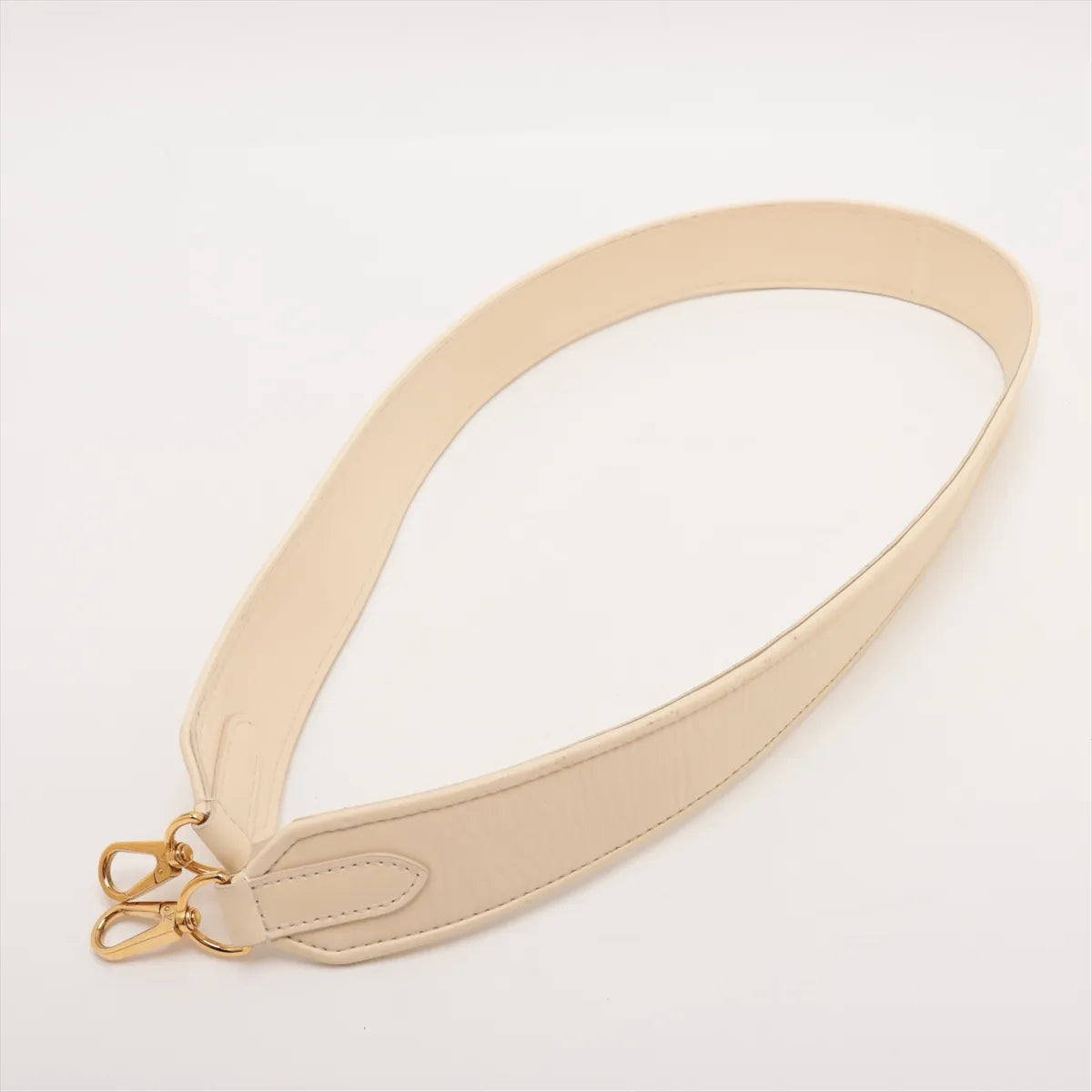 Louis Vuitton Quilted Capucines BB Beige *PREORDER*