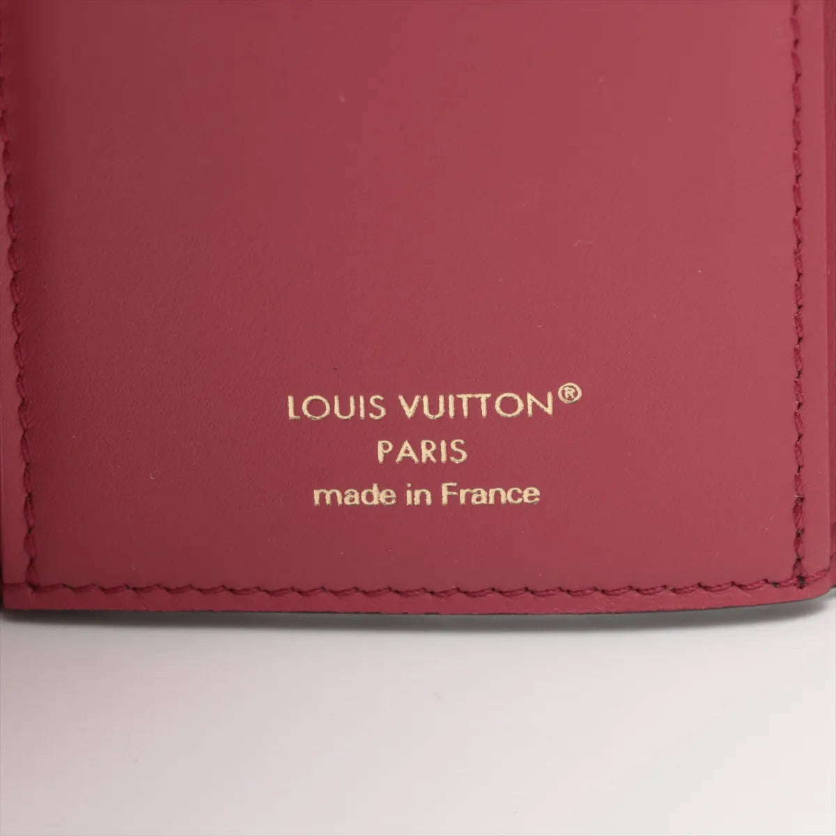 Louis Vuitton Taurillon Capucines Compact Wallet Noir × Hot Pink