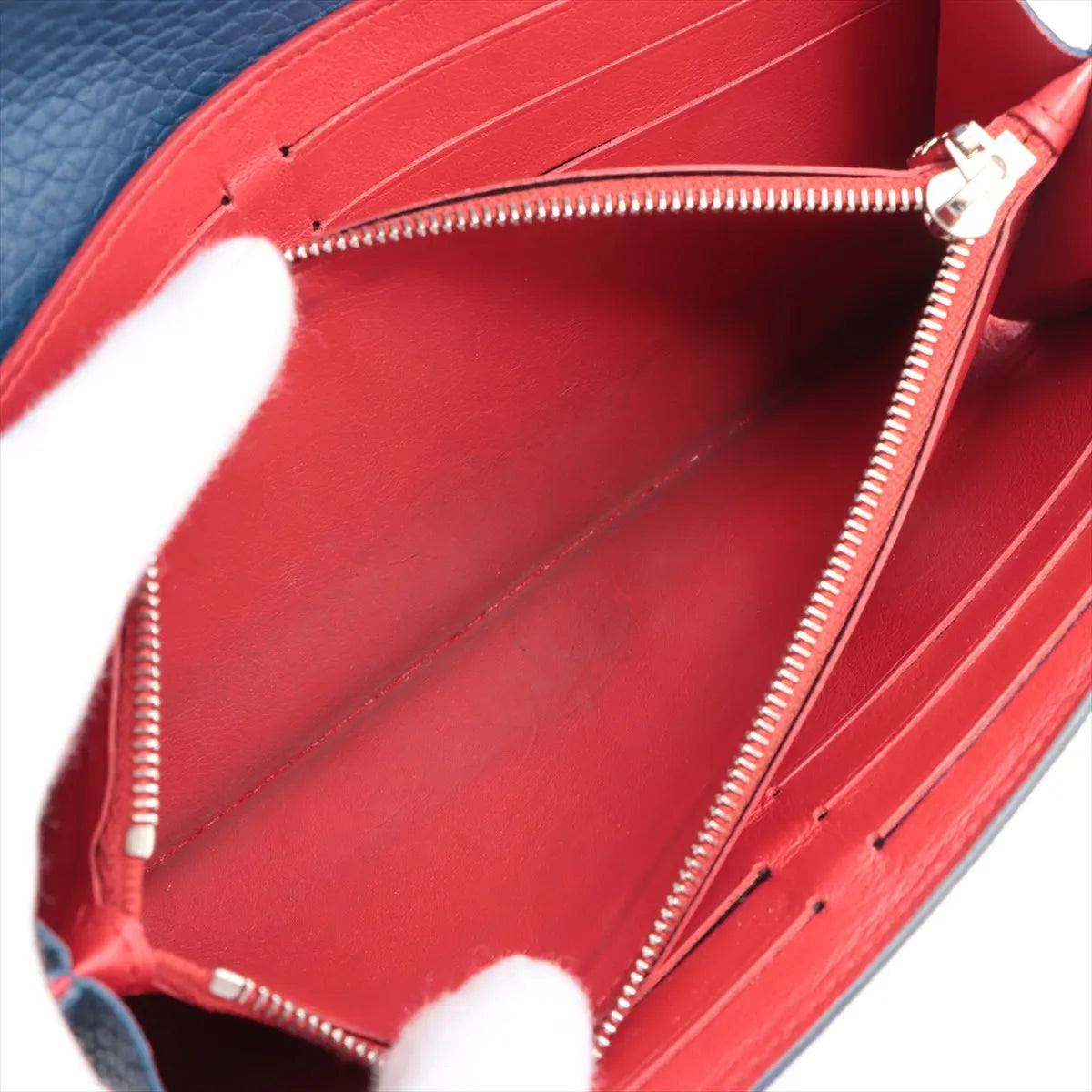 Louis Vuitton Taurillon Capucines Long Wallet Navy x Red