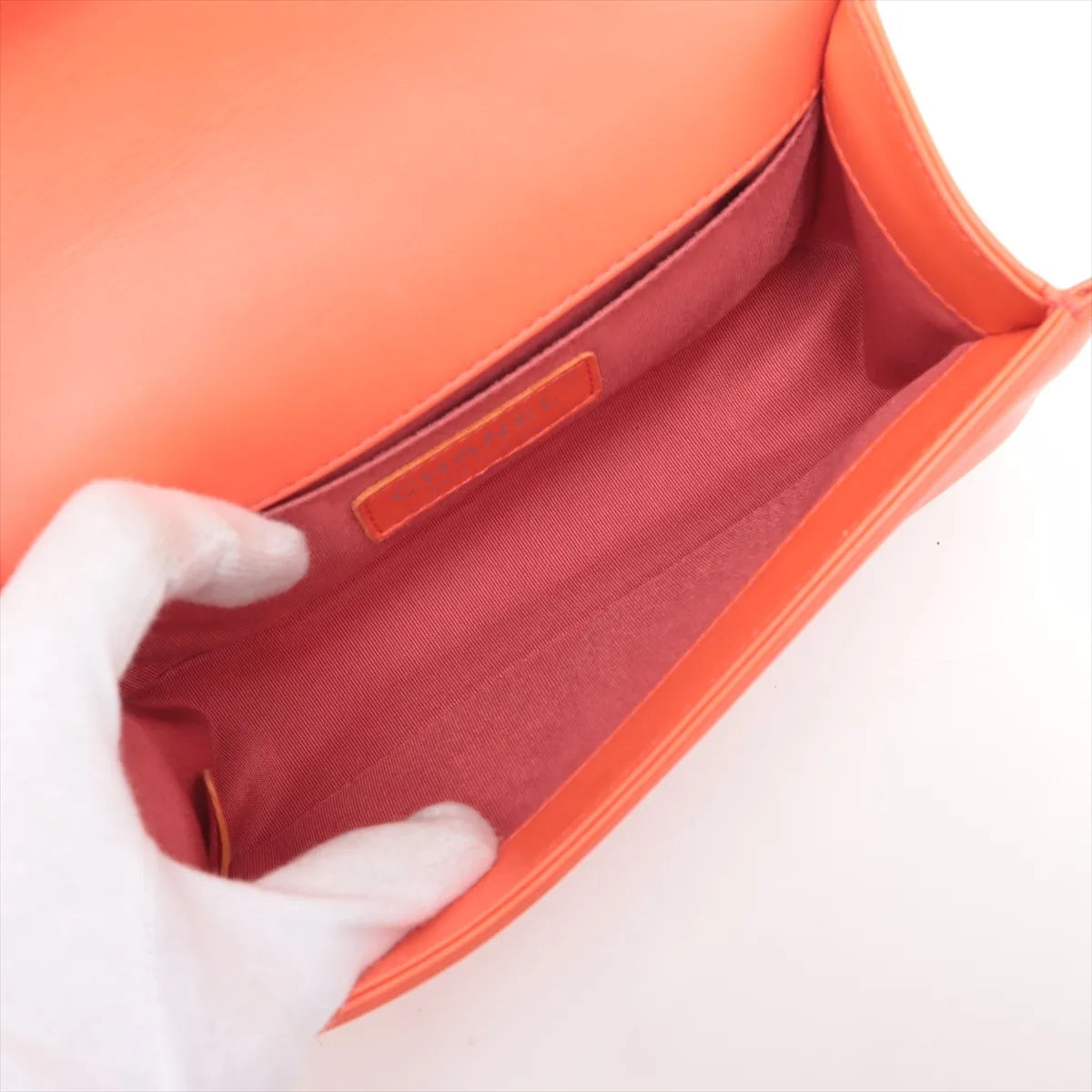 Chanel Boy Chanel 20 Chevron Small Lambskin Chain Shoulder Bag Red