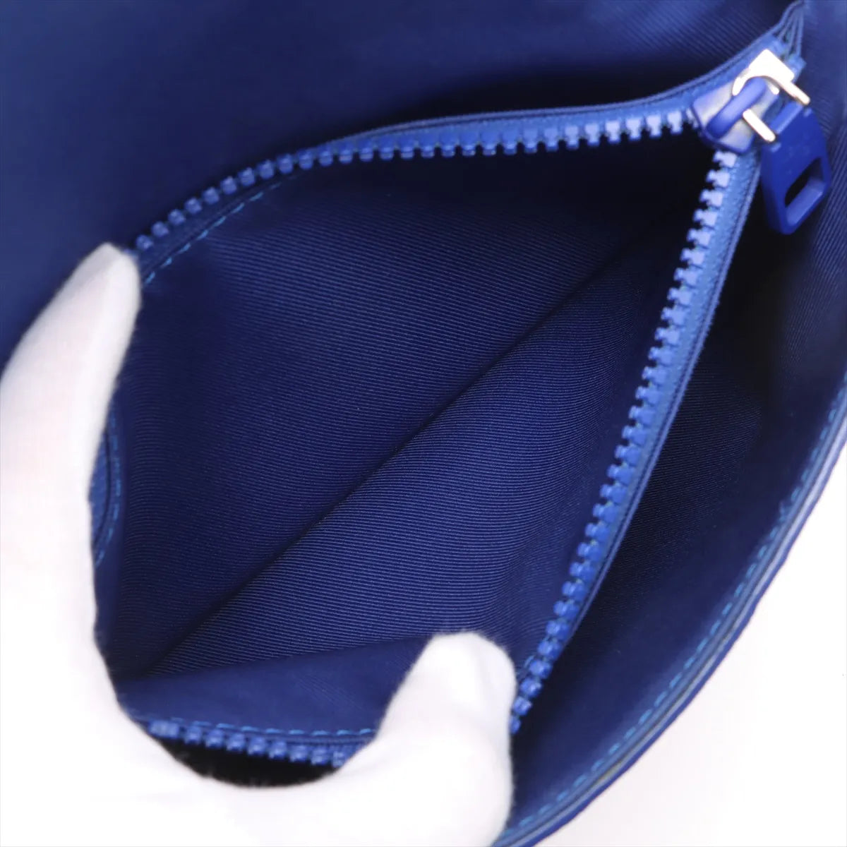 Top rated Louis Vuitton Monogram Empreinte S-Lock Messenger Bag Blue