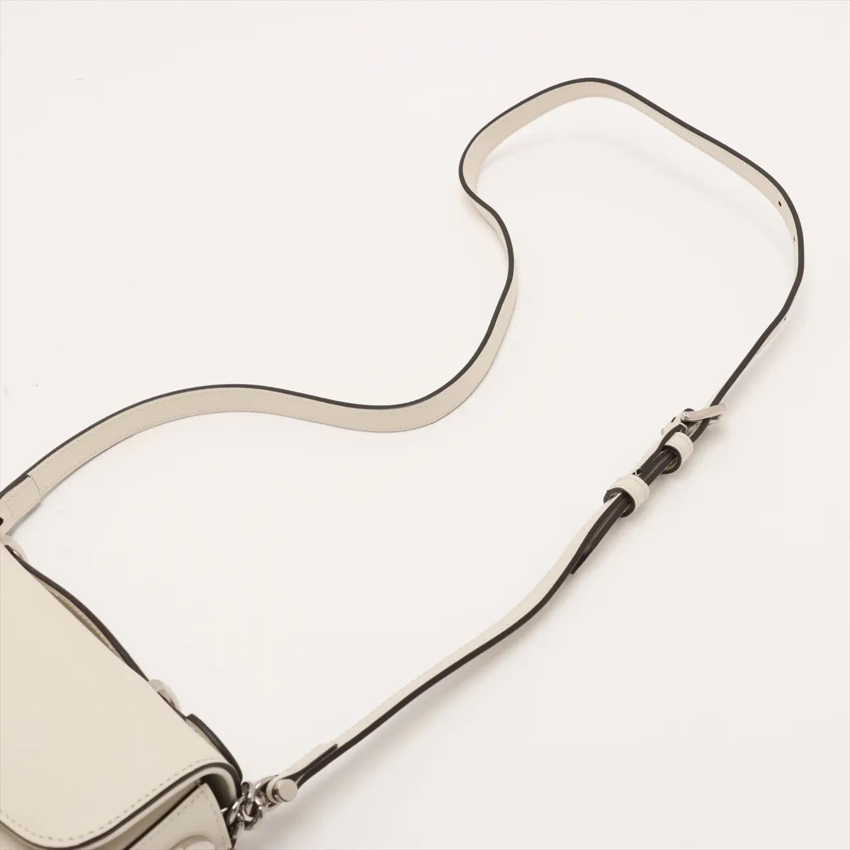 Gucci Petit GG Leather Shoulder Bag Beige