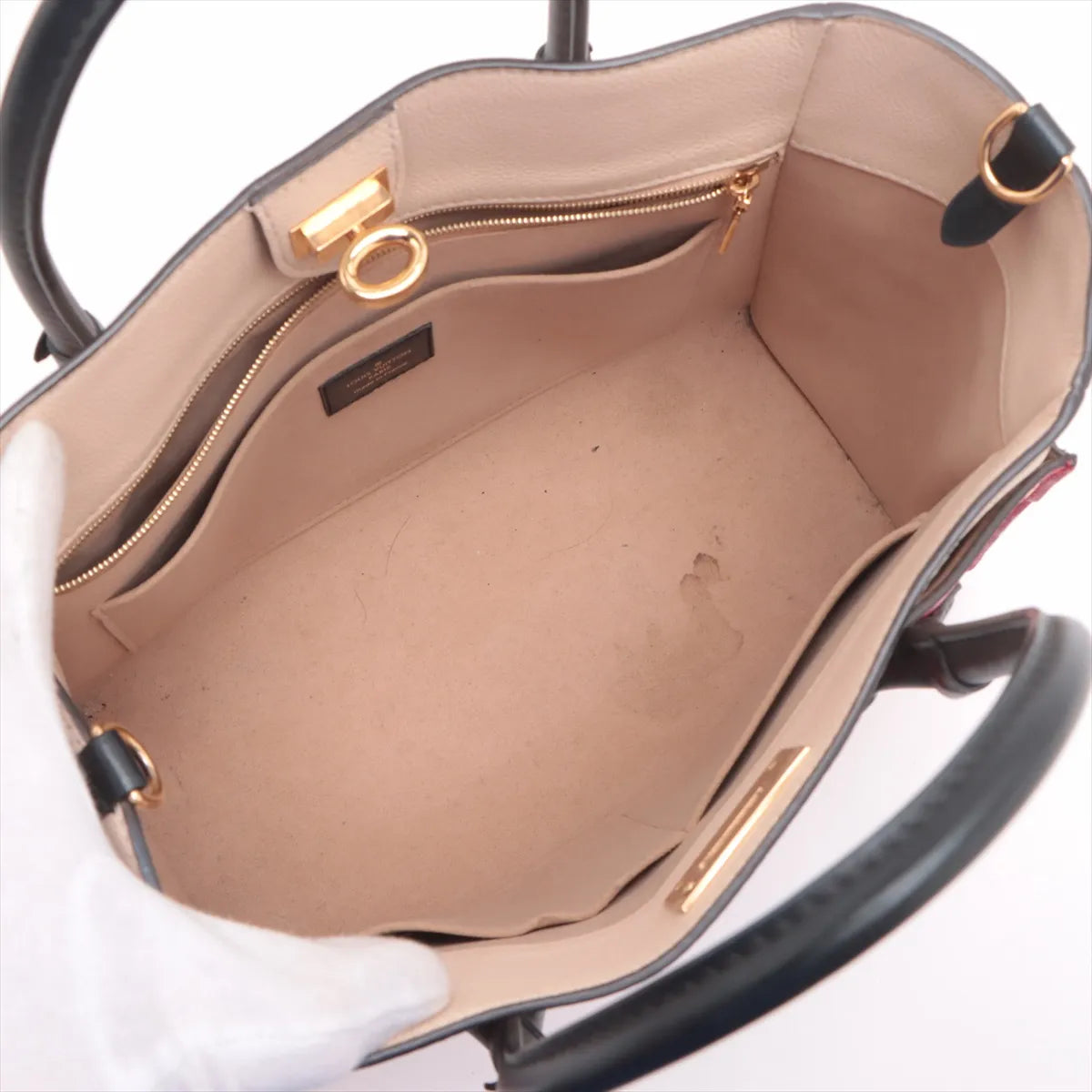 Louis Vuitton Monogram x Taurillon On My Side Red x Beige *PREORDER*
