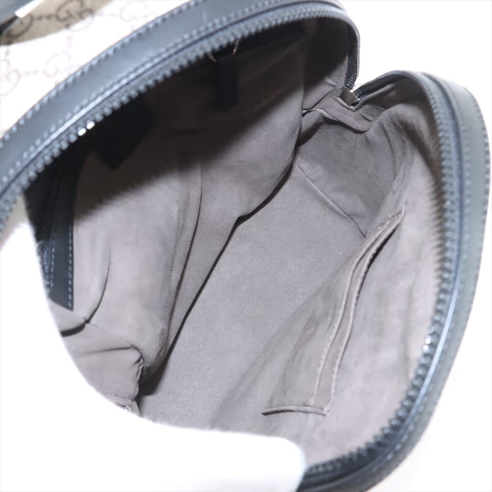 Gucci GG Supreme Backpack Beige x Black