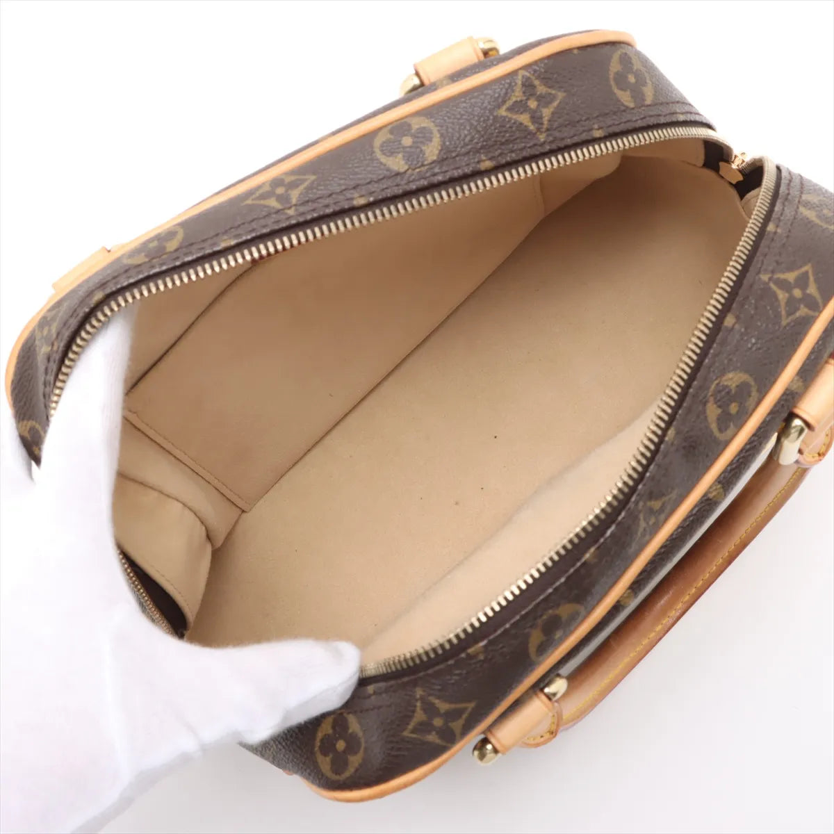 Louis Vuitton Monogram Manhattan PM