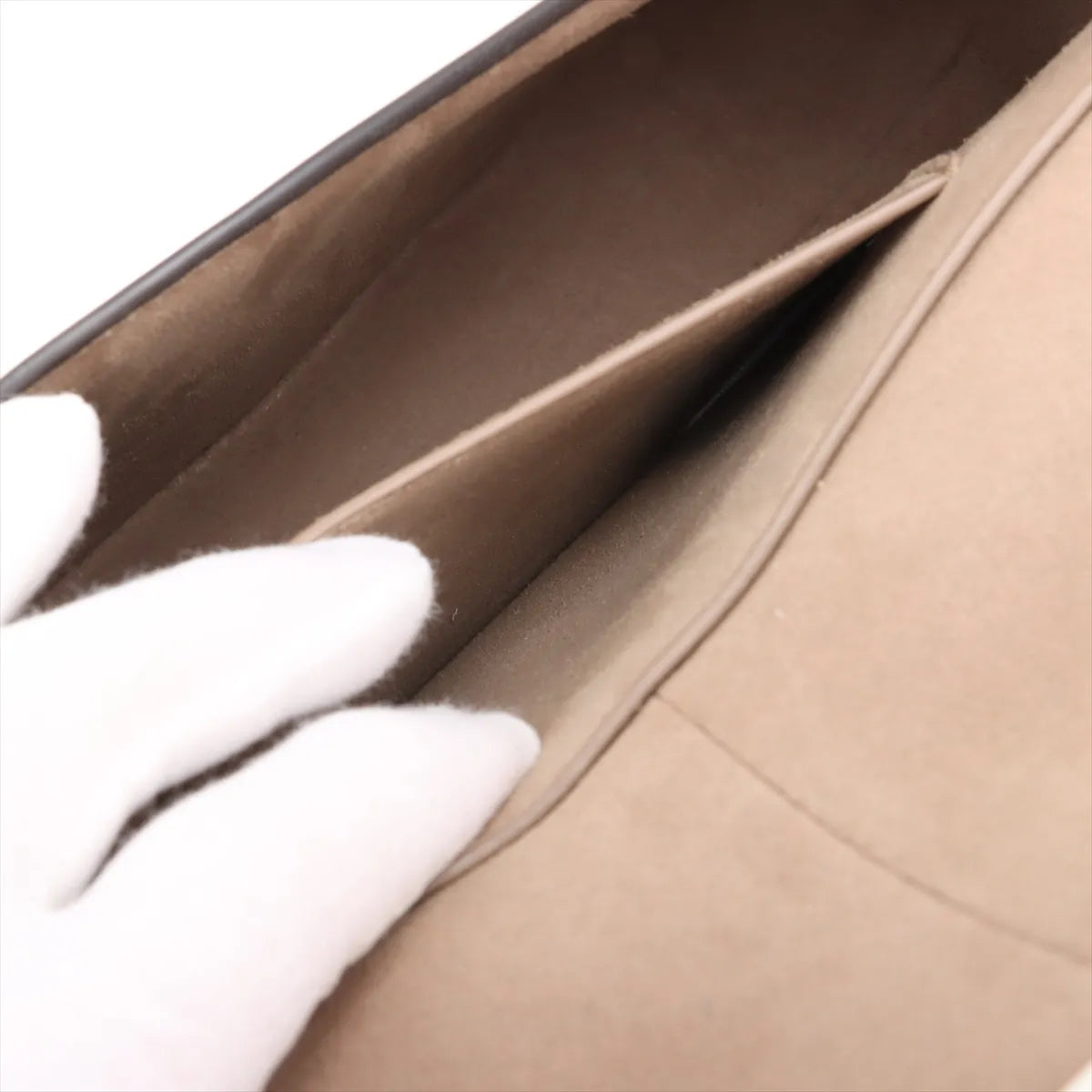 Fendi C'mon Small Leather Shoulder Bag White