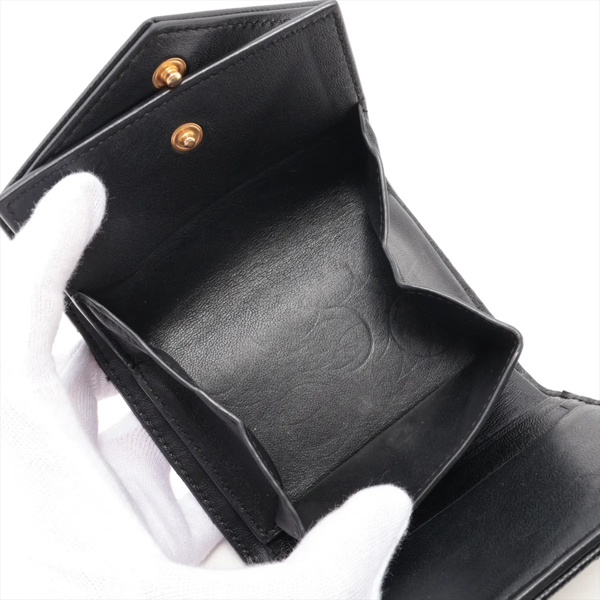 Saint Laurent V Stitch Leather Compact Wallet Black