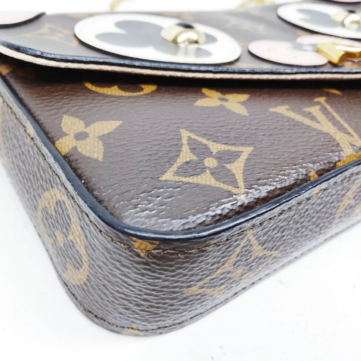 Louis Vuitton Monogram Limited Edition Valentine Dog Felicie Shoulder Bag