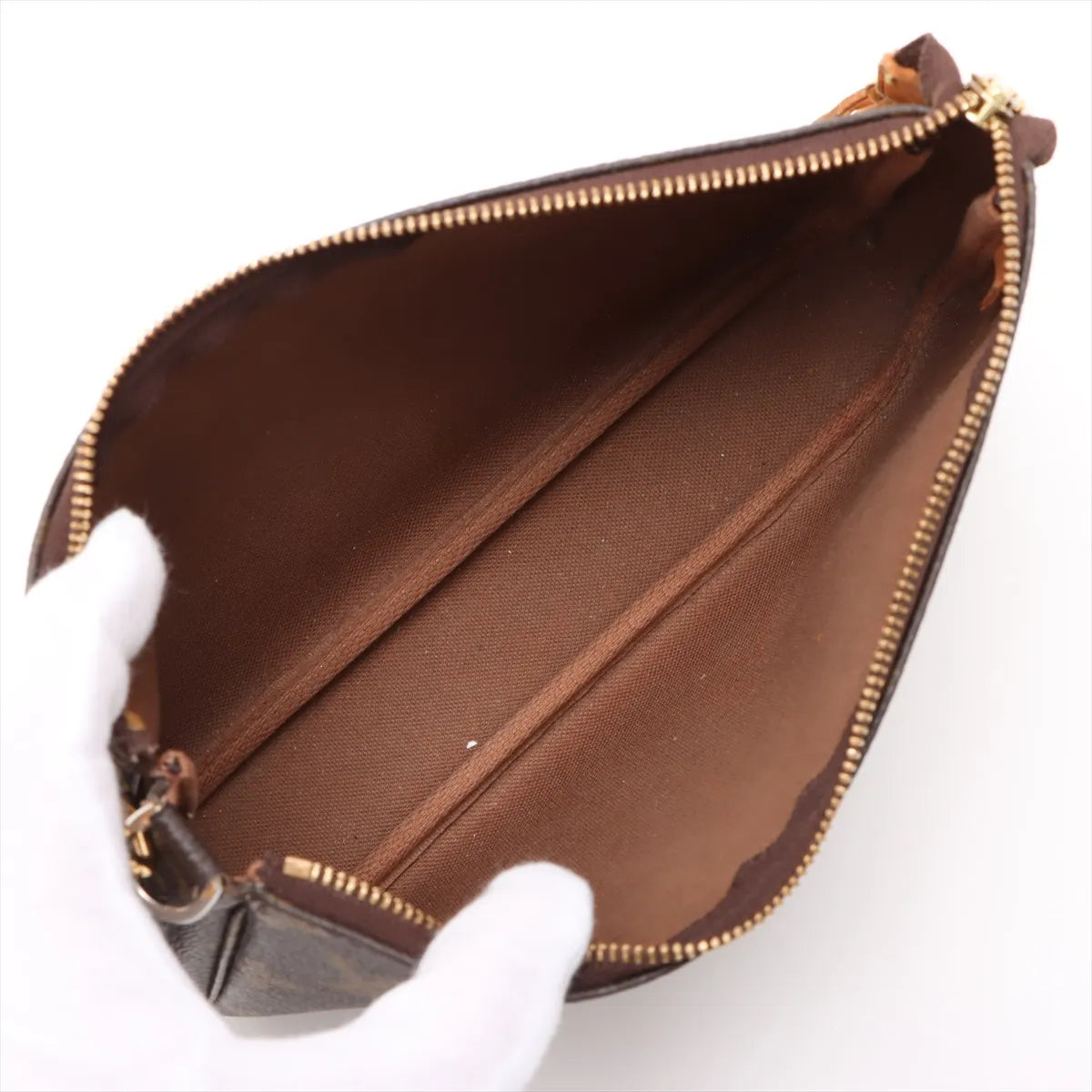 Louis Vuitton Monogram Pochette Accessories