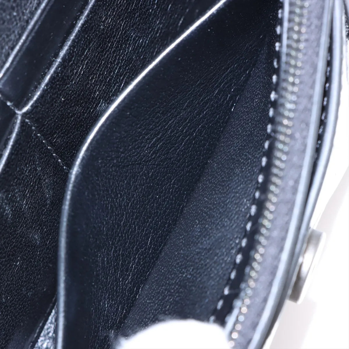 Balenciaga Hourglass Crocodile Wallet on Chain Black