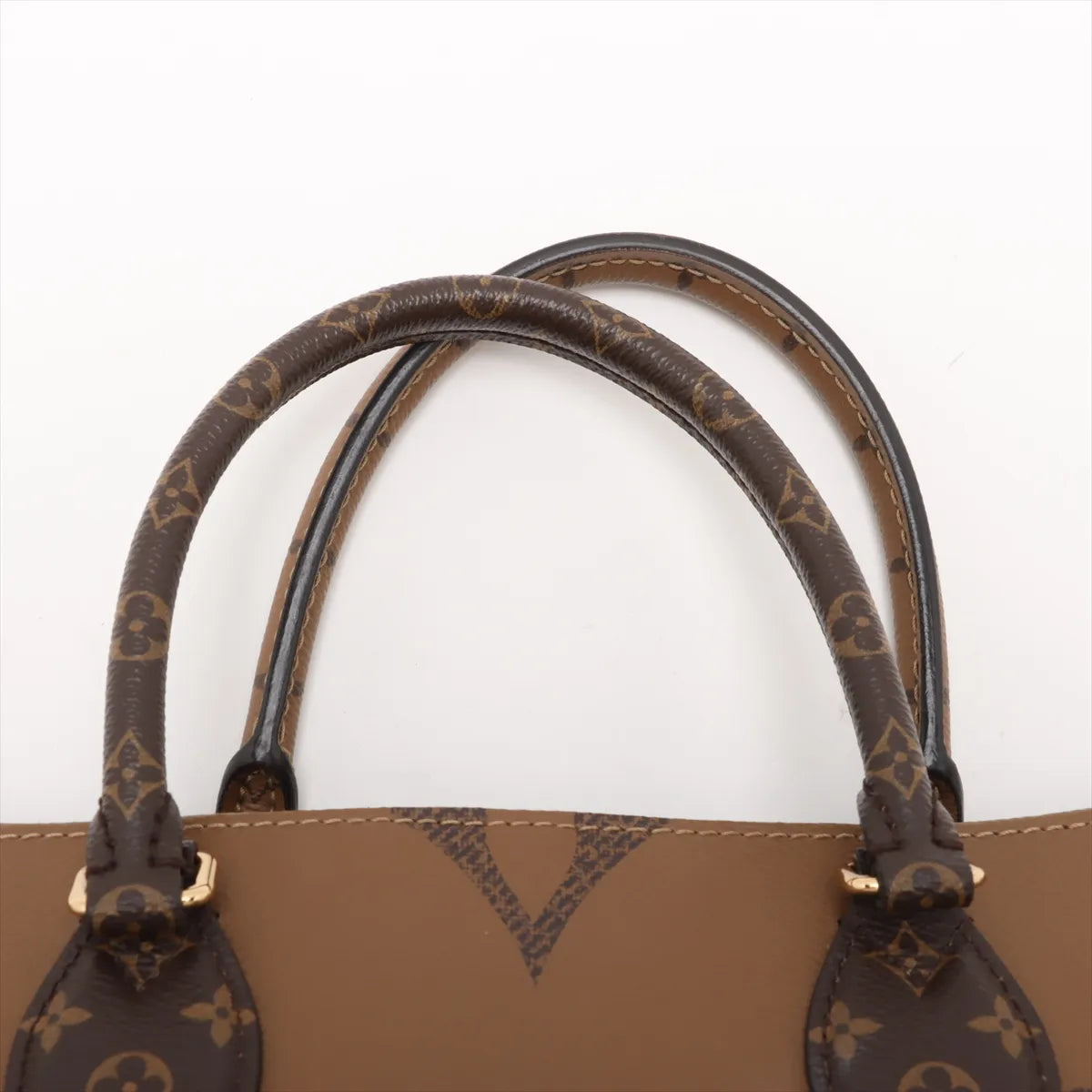 Louis Vuitton Giant Monogram Reverse On The Go MM