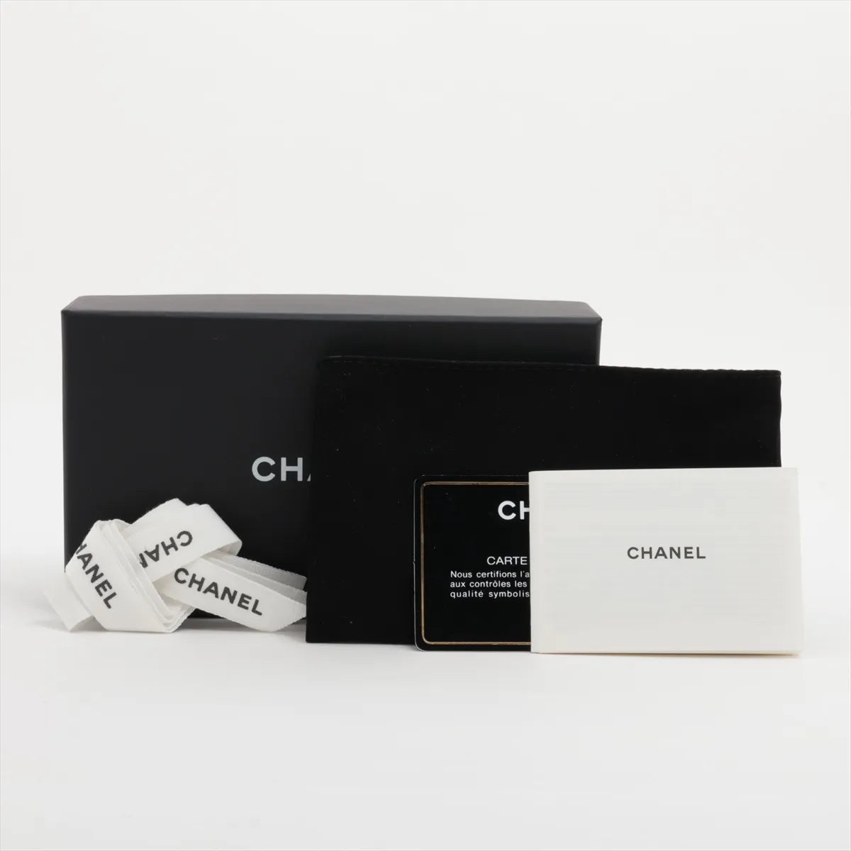 Chanel CC Logo Matelasse Lambskin Key Case Red