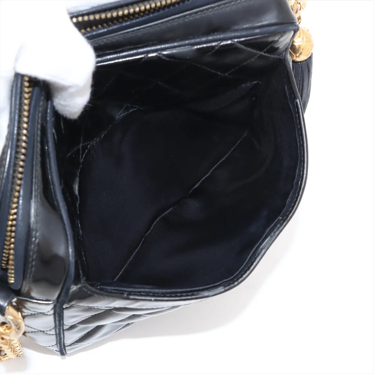 Chanel CC Logo Matelasse Patent Leather Chain Shoulder Bag