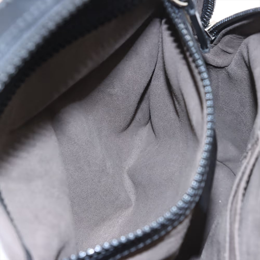 Gucci GG Supreme Backpack Beige x Black