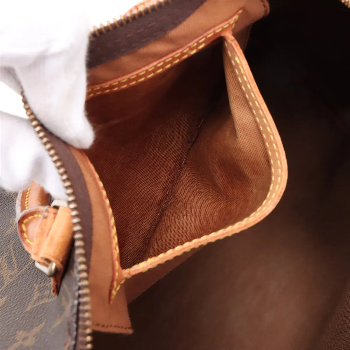 Louis Vuitton Monogram Speedy 40