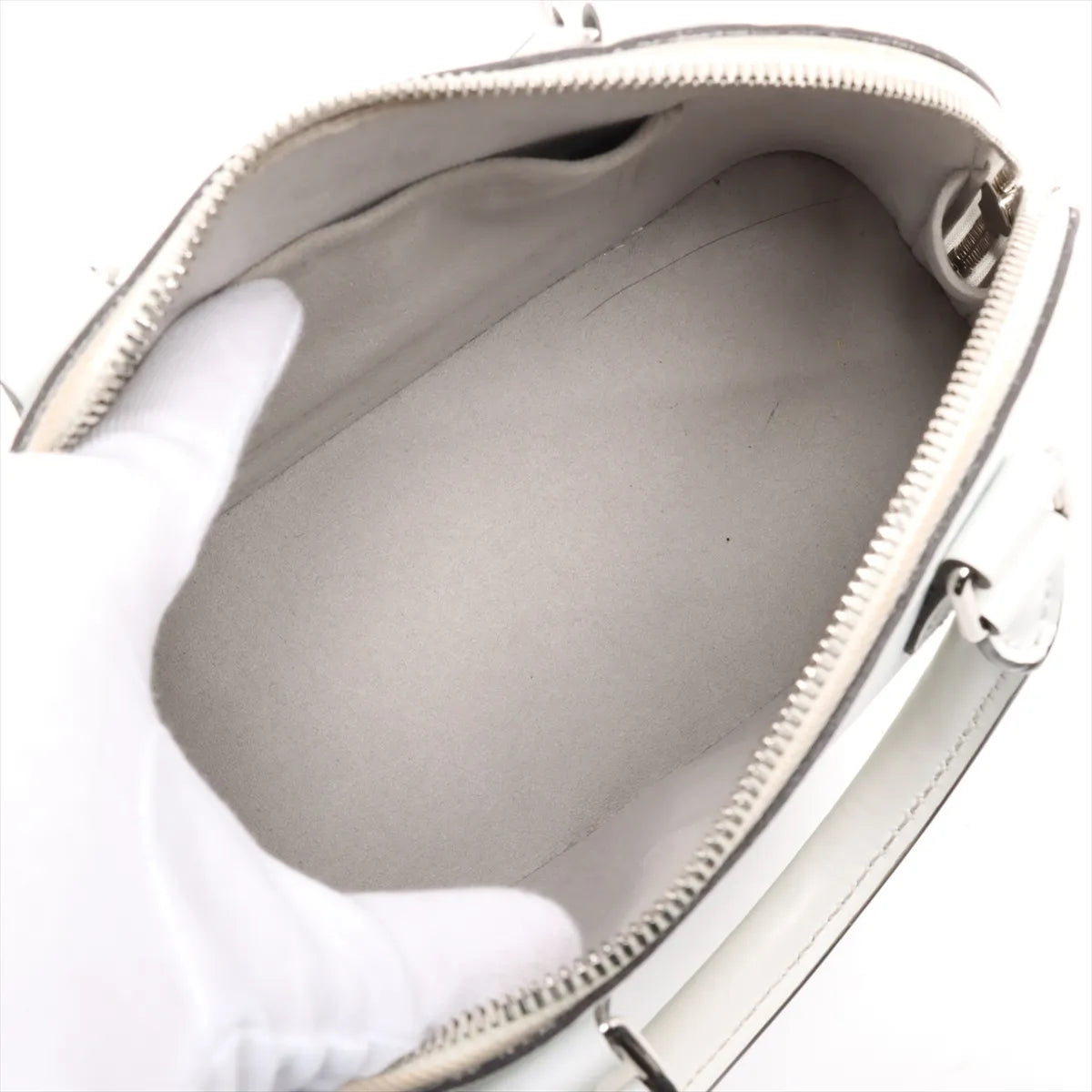 Louis Vuitton Epi Alma BB White