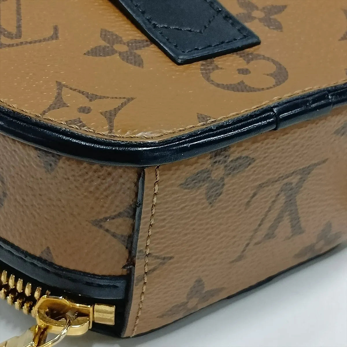 Louis Vuitton Monogram Reverse Mini Boite Chapeau