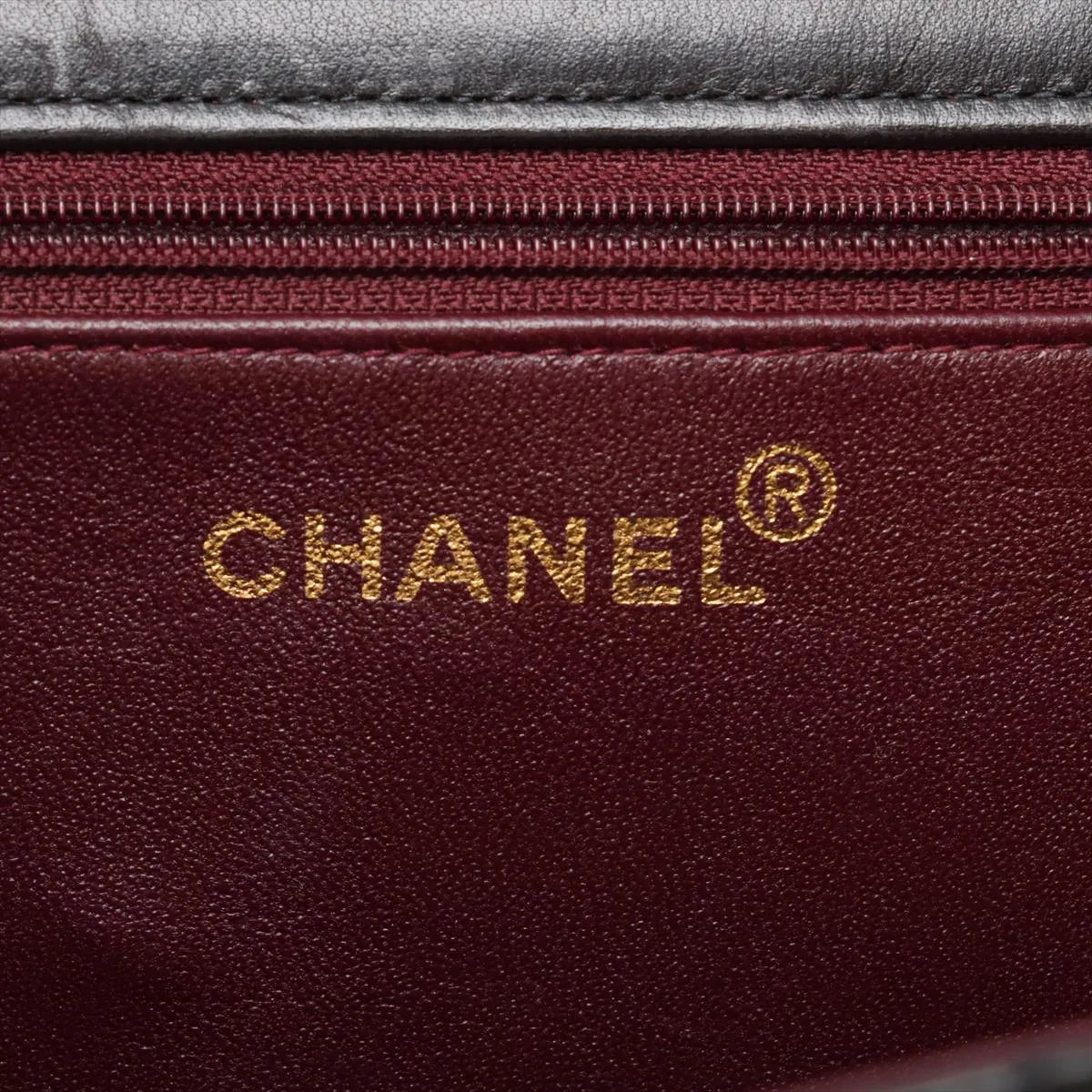 Chanel CC Logo Matelasse Lambskin Chain Shoulder Bag Black