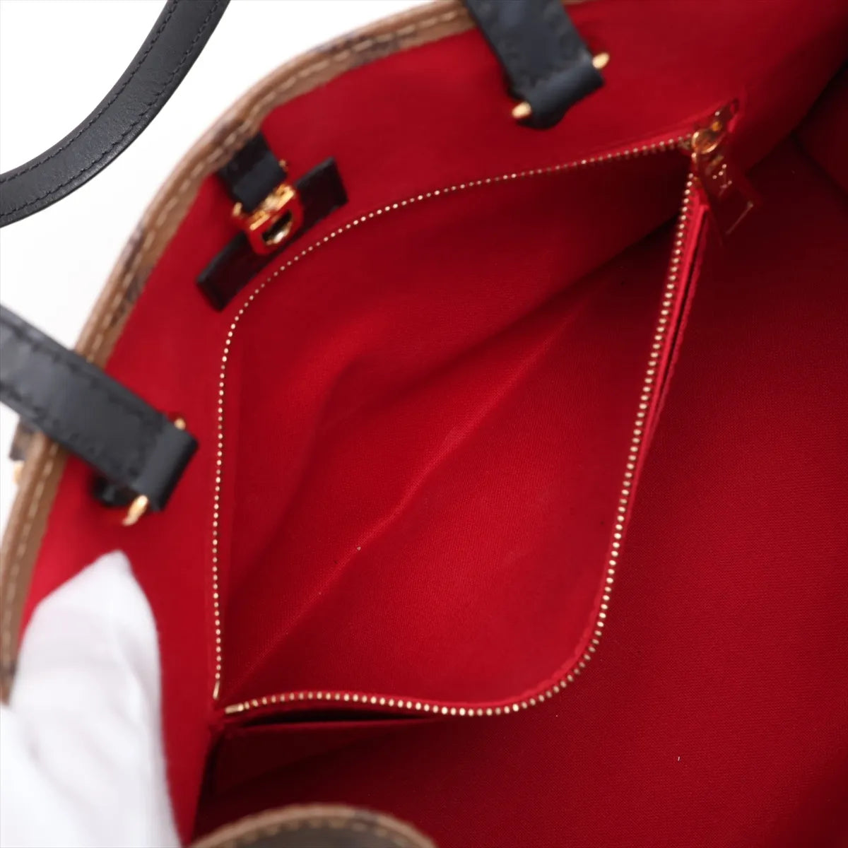 Louis Vuitton Giant Monogram Reverse OnTheGo MM Tote Bag