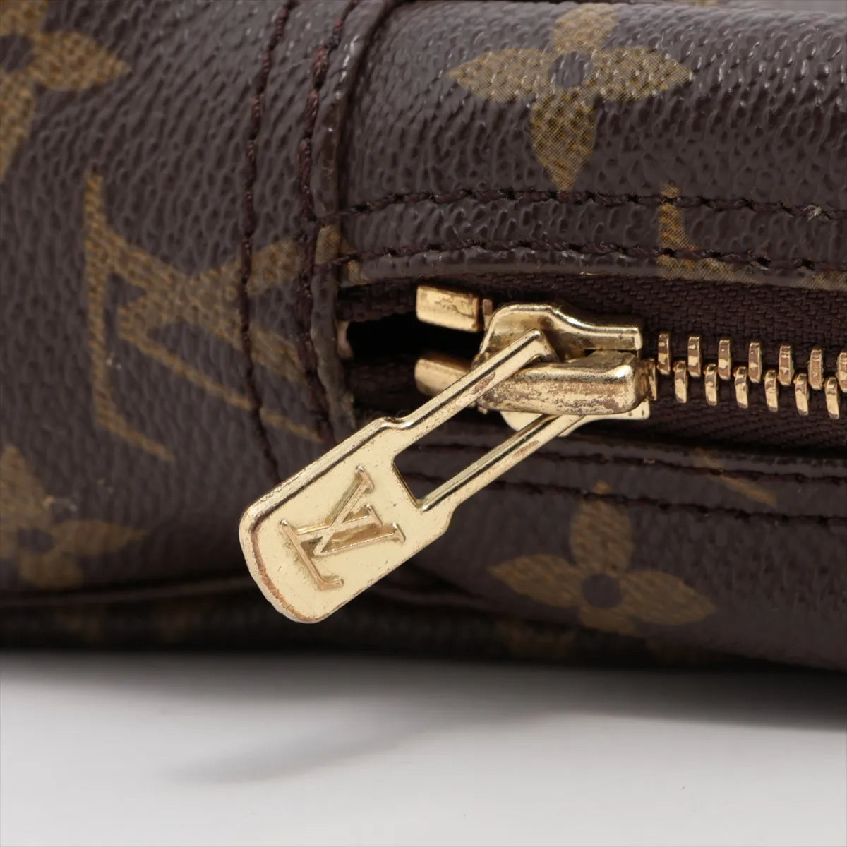 Louis Vuitton Monogram Trousse Toilette 23