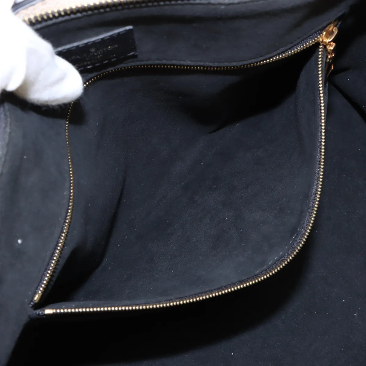 Louis Vuitton Monogram Empreinte Bicolor Grand Palais MM Black x Creme