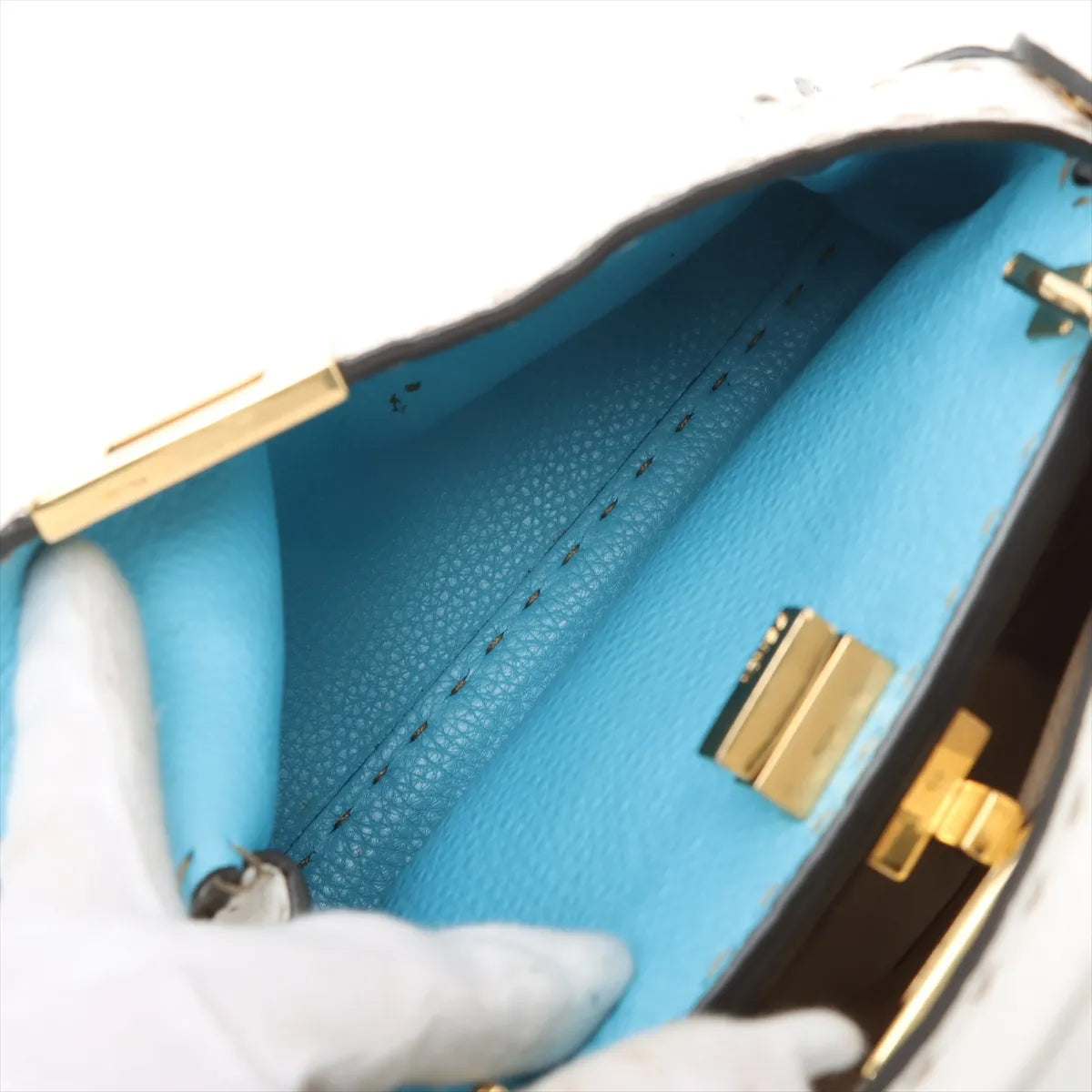 Fendi Peekaboo Essentially Selleria Shoulder Bag White