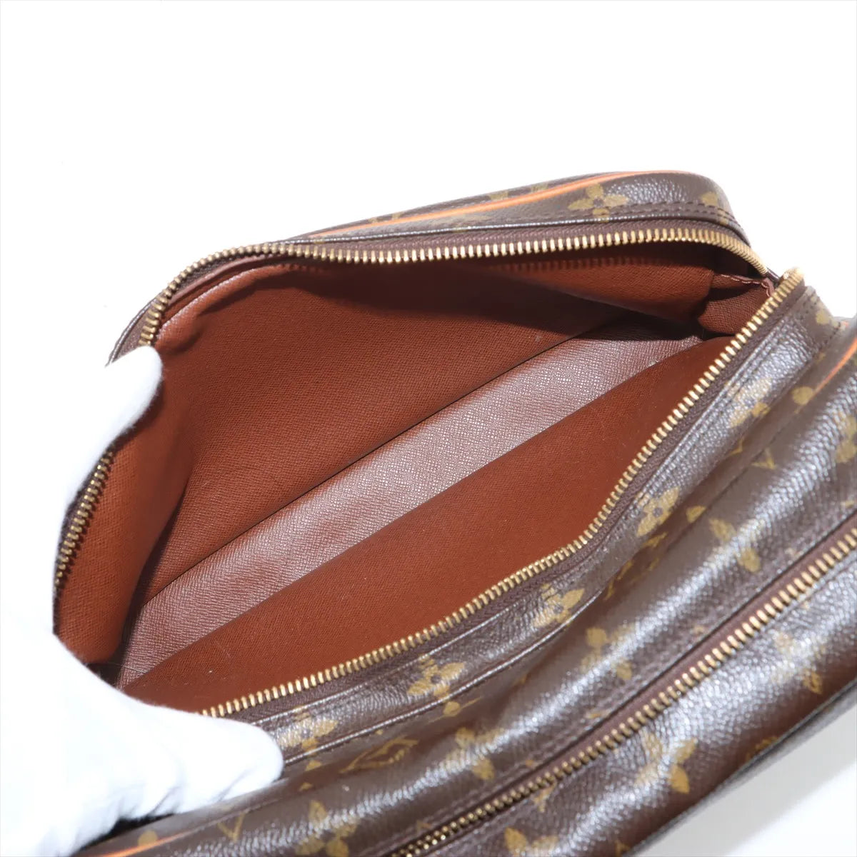 Louis Vuitton Monogram Nile Messenger Bag