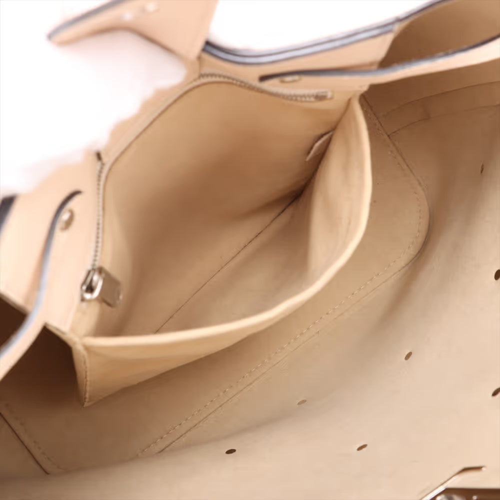 Louis Vuitton Lock Me Flower Bucket Shoulder Bag Beige